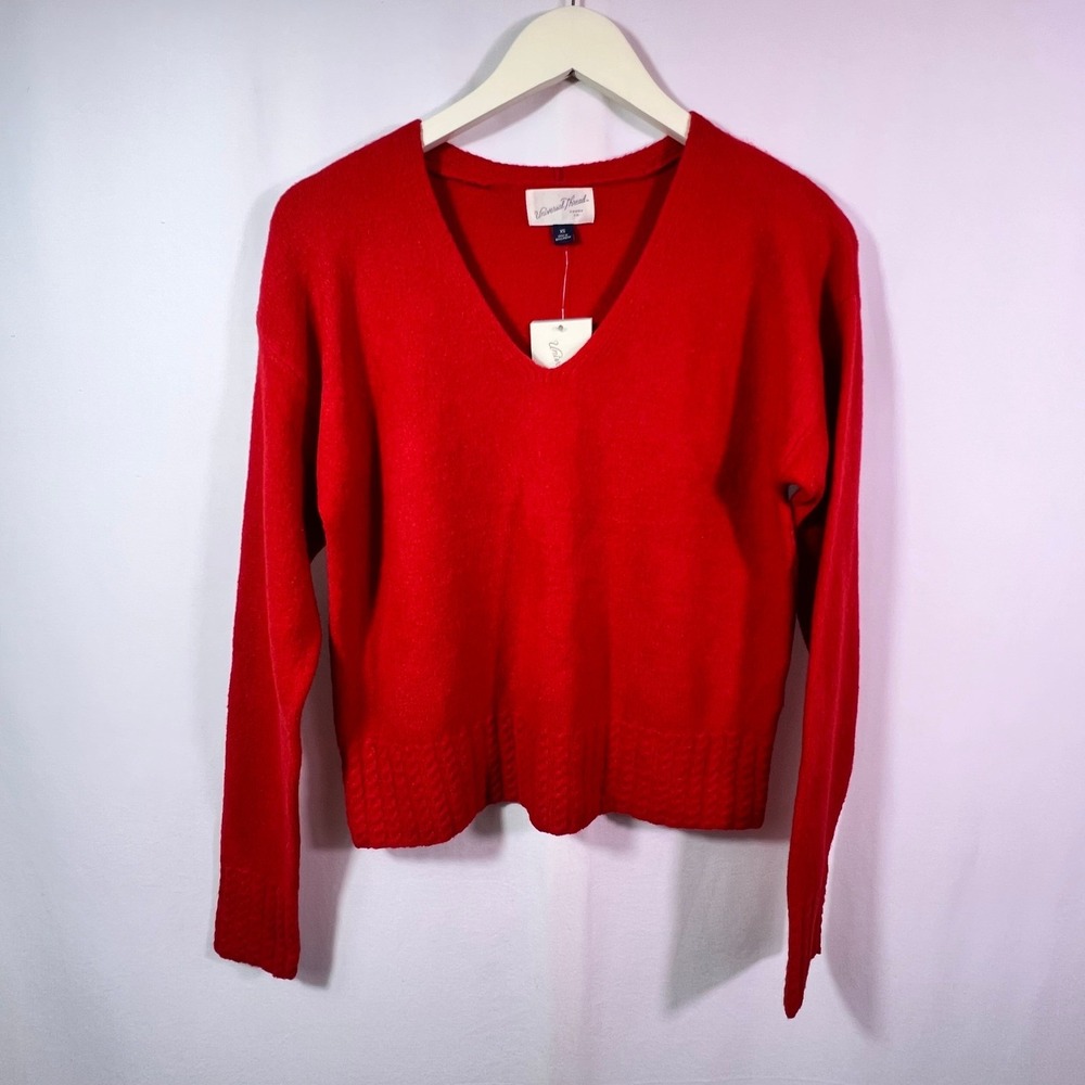 Universal Thread Womens Red V-Neck Cashmere-Like Knit Sweater XS New